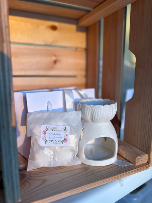 Wax Melt and Lotus Burner Gift bag