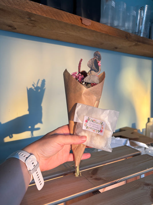 Wax Melt and Flower posy.